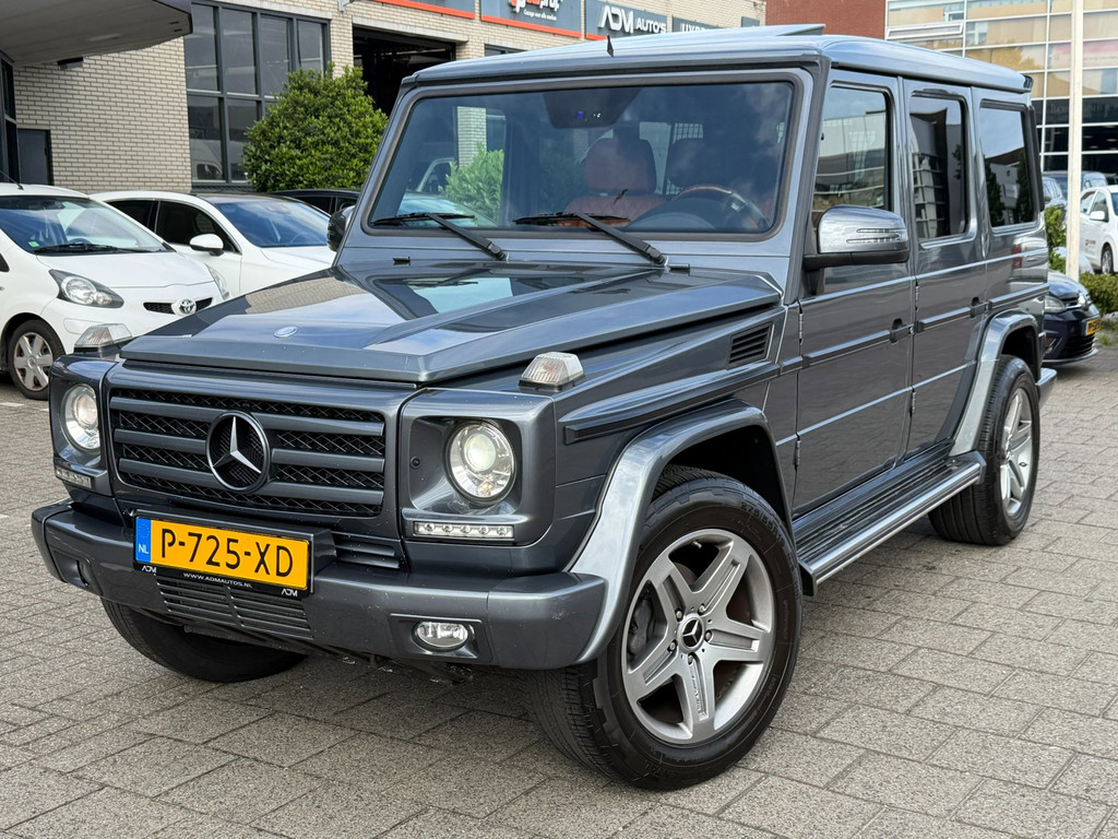 54300902